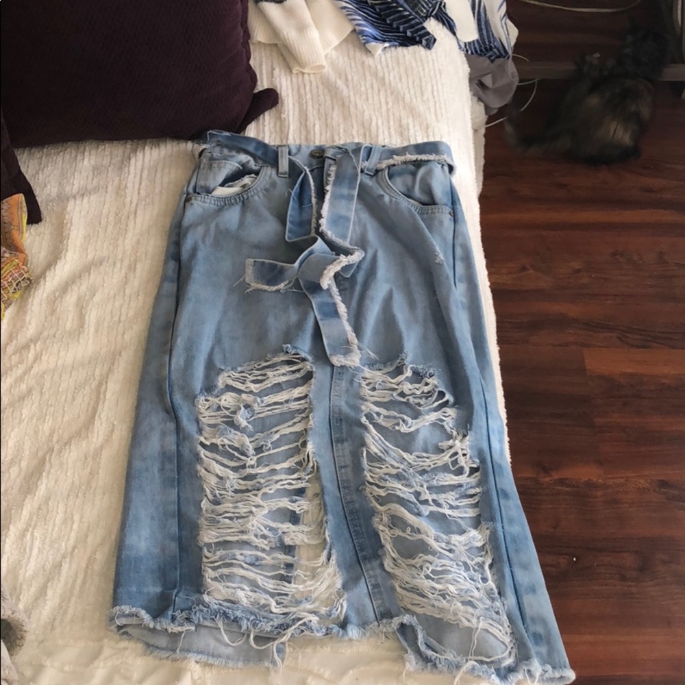 Long ripped up skirt!